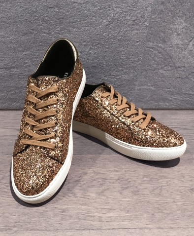 璇氭剰婊℃弧铚滈洩鍐板煄,璇氭剰婊℃弧