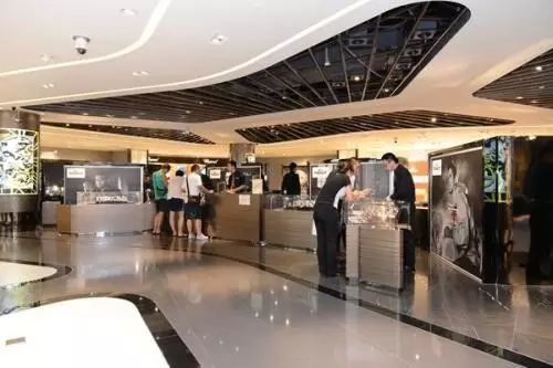 海南免税店必买10件东西便宜实惠,海南免税店购物省钱攻略来袭