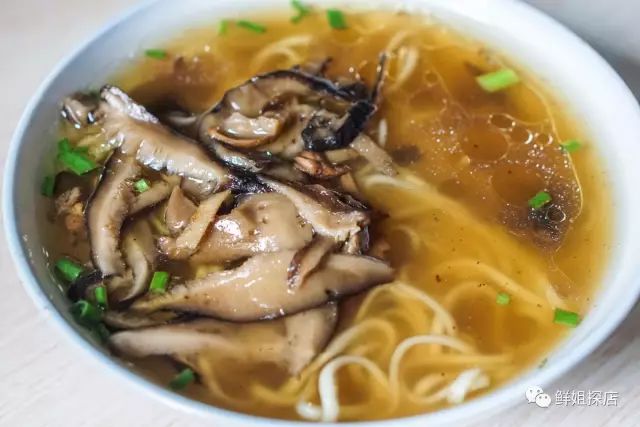 美好的假期从一束花开始,美好的假期从早餐开始