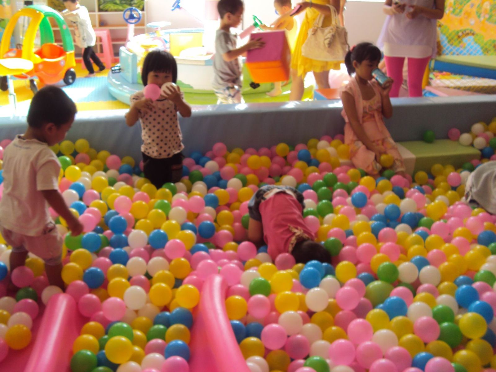 儿童游乐场投资前景怎么样,儿童室内游乐场项目小型加盟