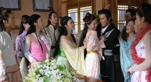 林依晨吃烤地瓜,林依晨烤地瓜