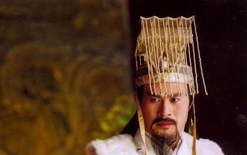 林依晨吃烤地瓜,林依晨烤地瓜