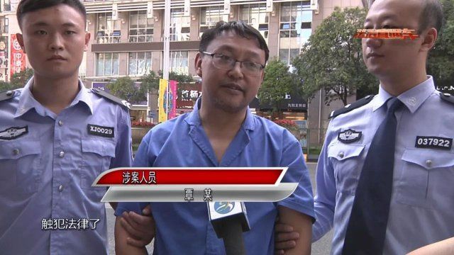 阿迪耐克尾货包包批发,假冒阿迪耐克