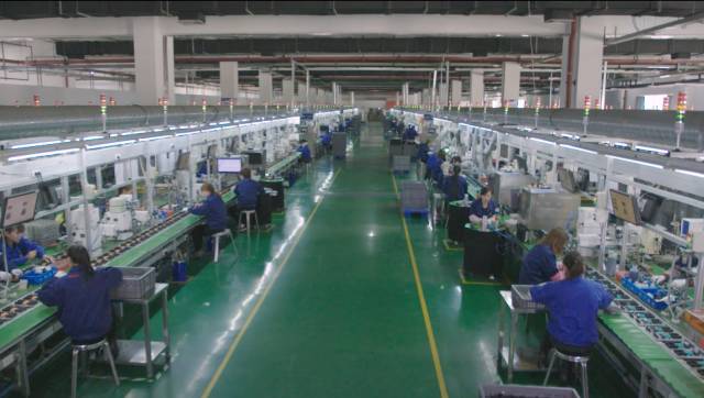 从默默无闻到行业巨头,从小作坊到上市公司的传奇