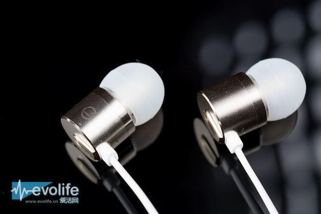 一加银耳2耳机和小米圈铁耳机,一加耳机银耳2t