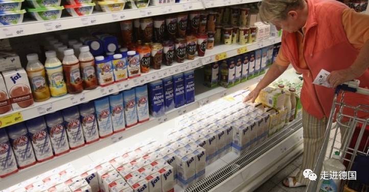 注意你给娃喝的可能是假酸奶,德国奶粉还敢喝吗