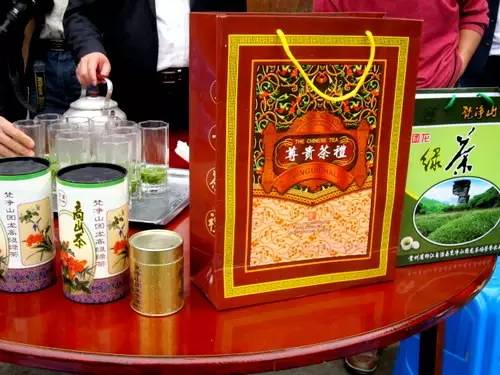 贵州特产一般都有哪些,贵州贵阳青岩古镇有什么特产