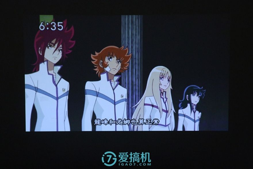 微型触控投影TouchjetPond智能触控投影仪评测