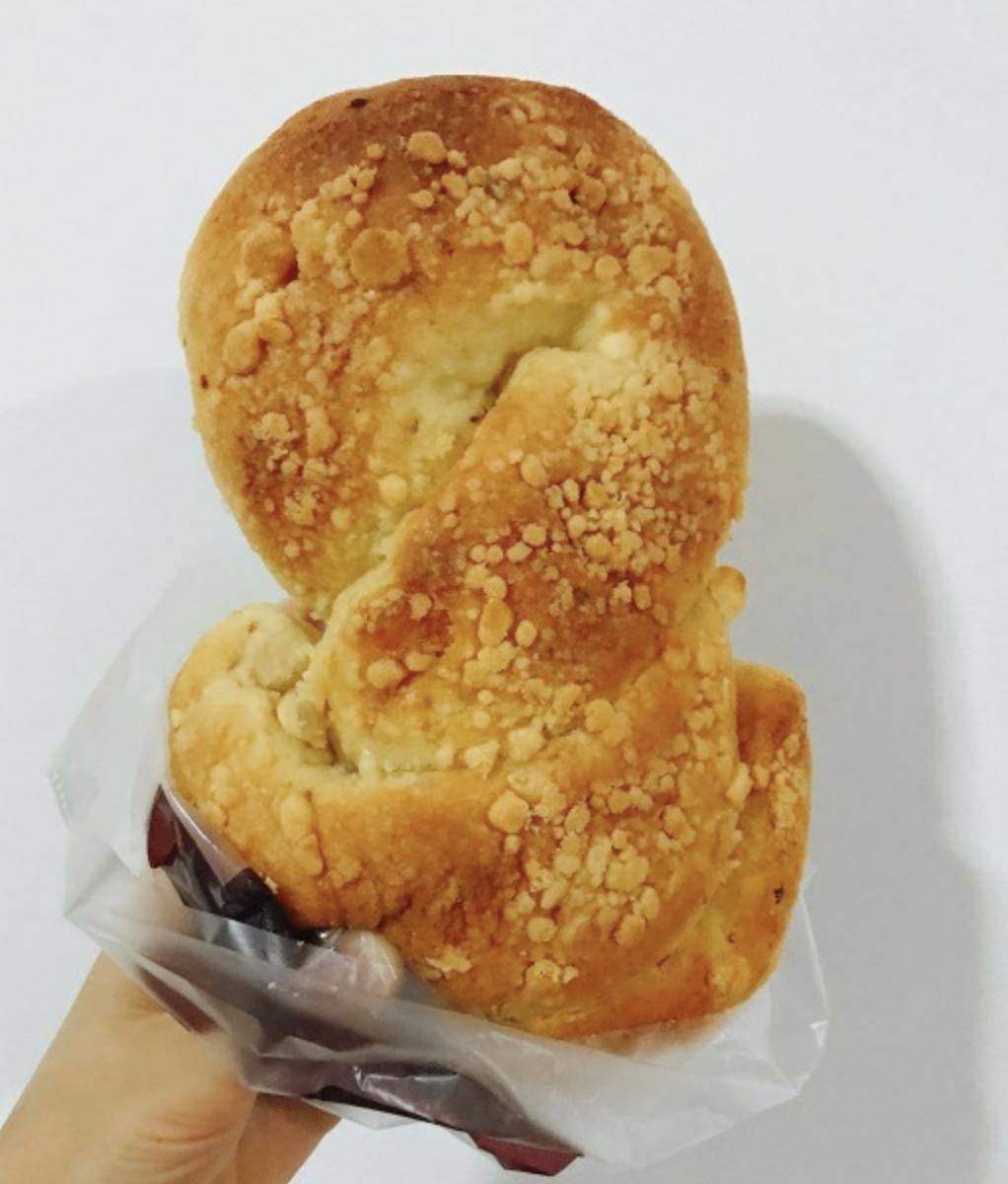 喏，这是一份你想要的20款原麦山丘面包大测评（内含6个彩蛋菜单）