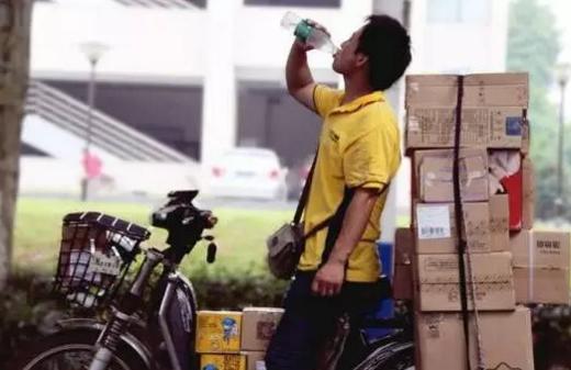 唤醒城市里的人们,唤醒这座城市