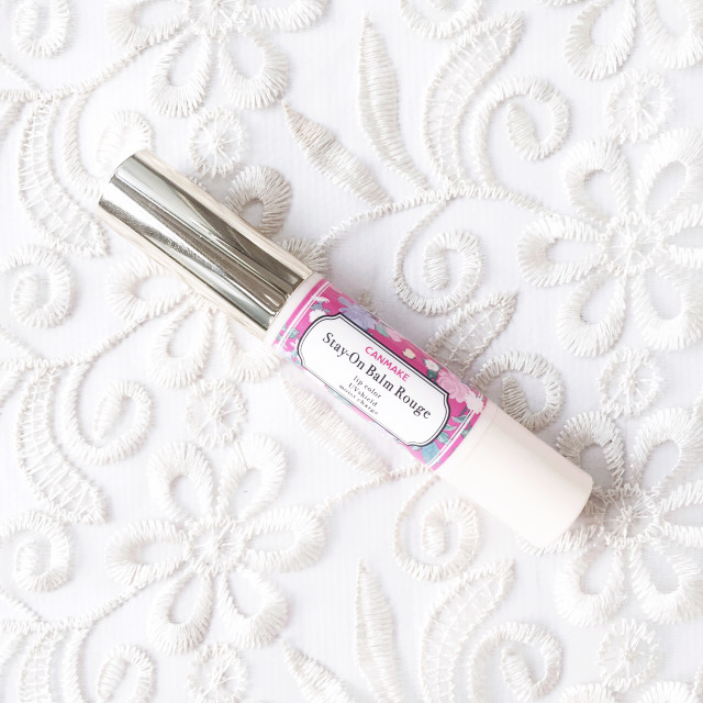 水润遮瑕唇膏哪款好用,带有防晒的润唇膏