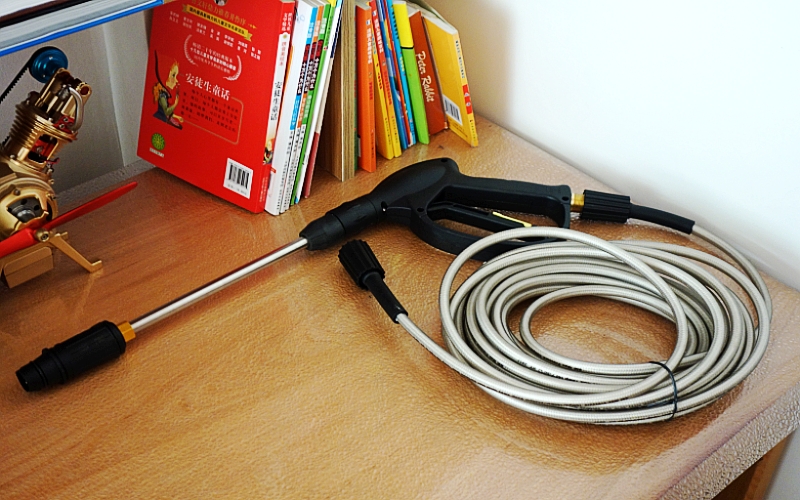 用它轻松搞定洗车清洁到位,怎么快速洗车洗得干净效力快