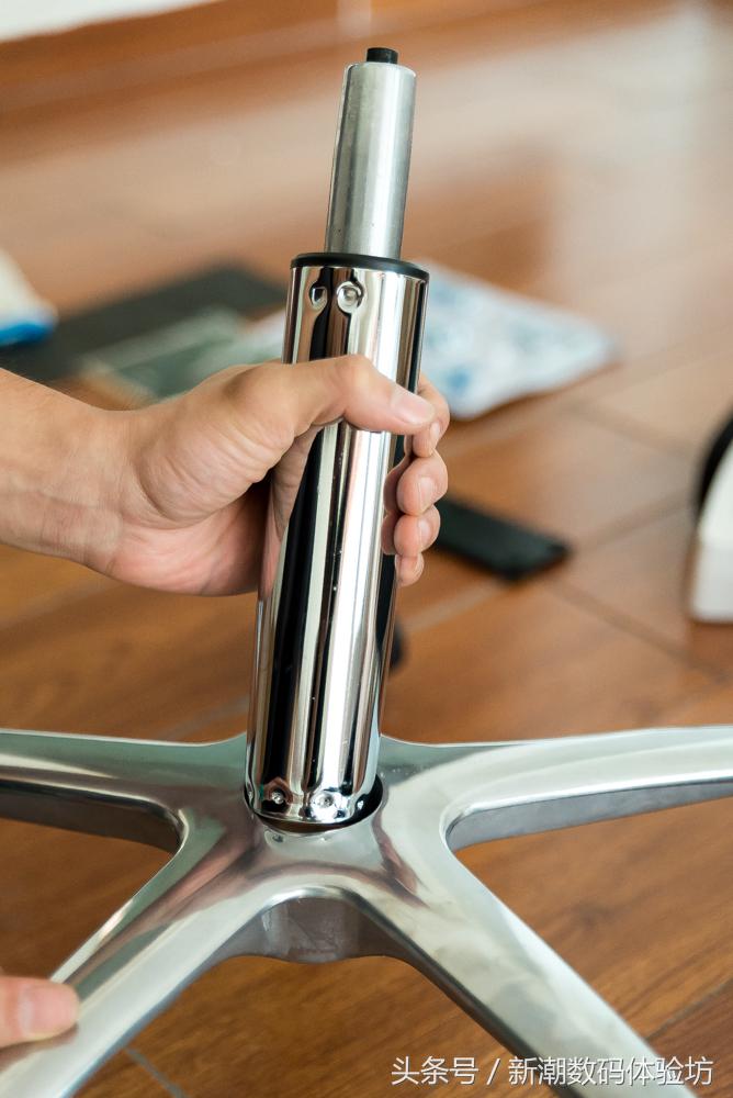 宽大舒适稳定电脑椅,可躺可坐懒人电脑椅