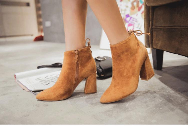 新款短靴粗跟尖头软皮加绒马丁靴,短靴圆头软皮棉靴