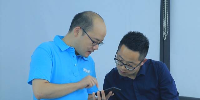 镜头丨从学员到新东方校长，追梦20年，他不断问自己这1个问题