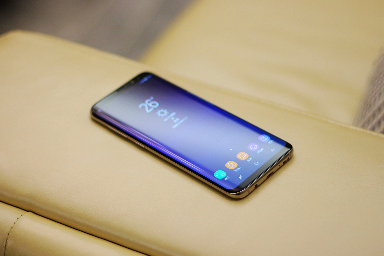 三星galaxys8和三星s8的区别,三星s8+还值得推荐吗