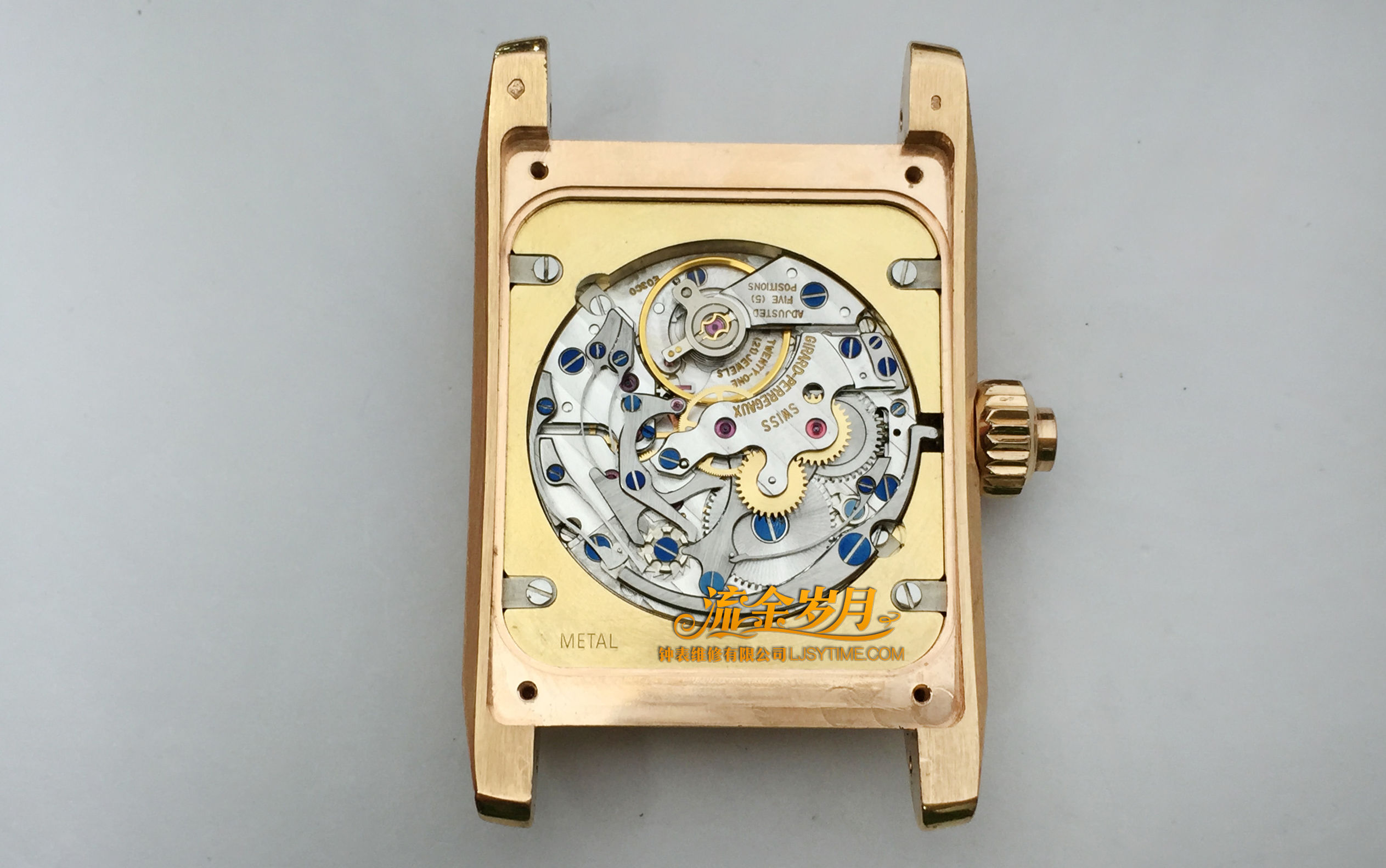 手表进水导致停走，不及时洗油真的很伤！把芯生锈断掉要换，机芯满是锈迹～看芝柏单按钮计时洗油后焕然一新