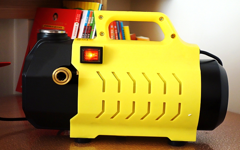 用它轻松搞定洗车清洁到位,怎么快速洗车洗得干净效力快