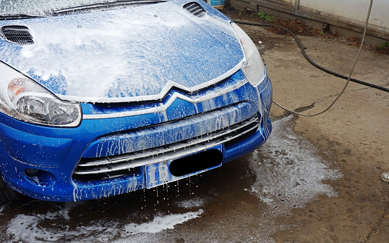 用它轻松搞定洗车清洁到位,怎么快速洗车洗得干净效力快