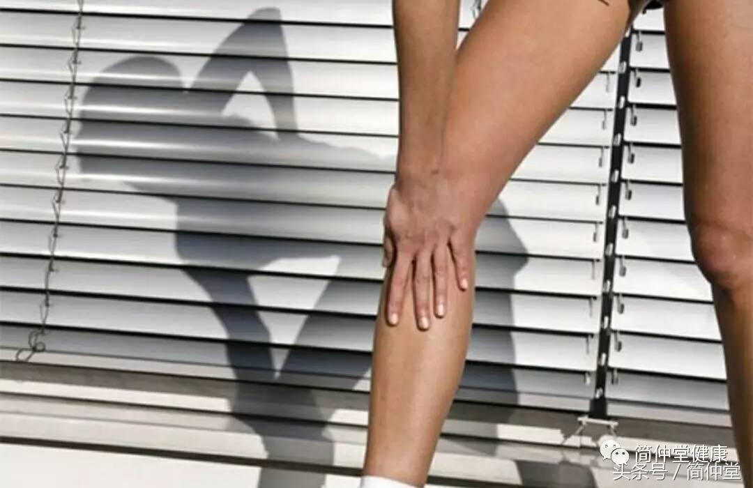 人变老最先从哪表现出来,人变老的三个时间段