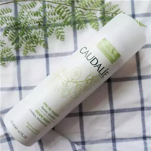 夏季必备清爽不油腻,夏季补水不油腻