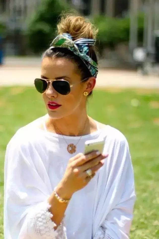 发带好看高级,可以修饰脸型的发带