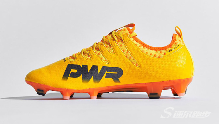 彪马最强实战球鞋,彪马又帅又能打的足球鞋