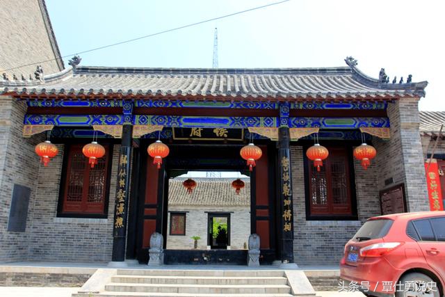 此文坛领袖曾摇笔痛斥崇祯君臣，大义凛然，入清后忍气吞声而死