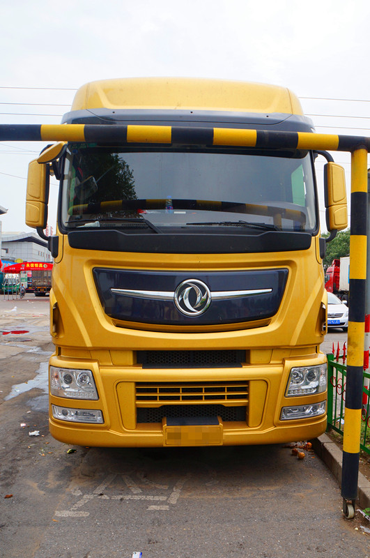 偶遇重卡,东风天龙重卡什么车型最好