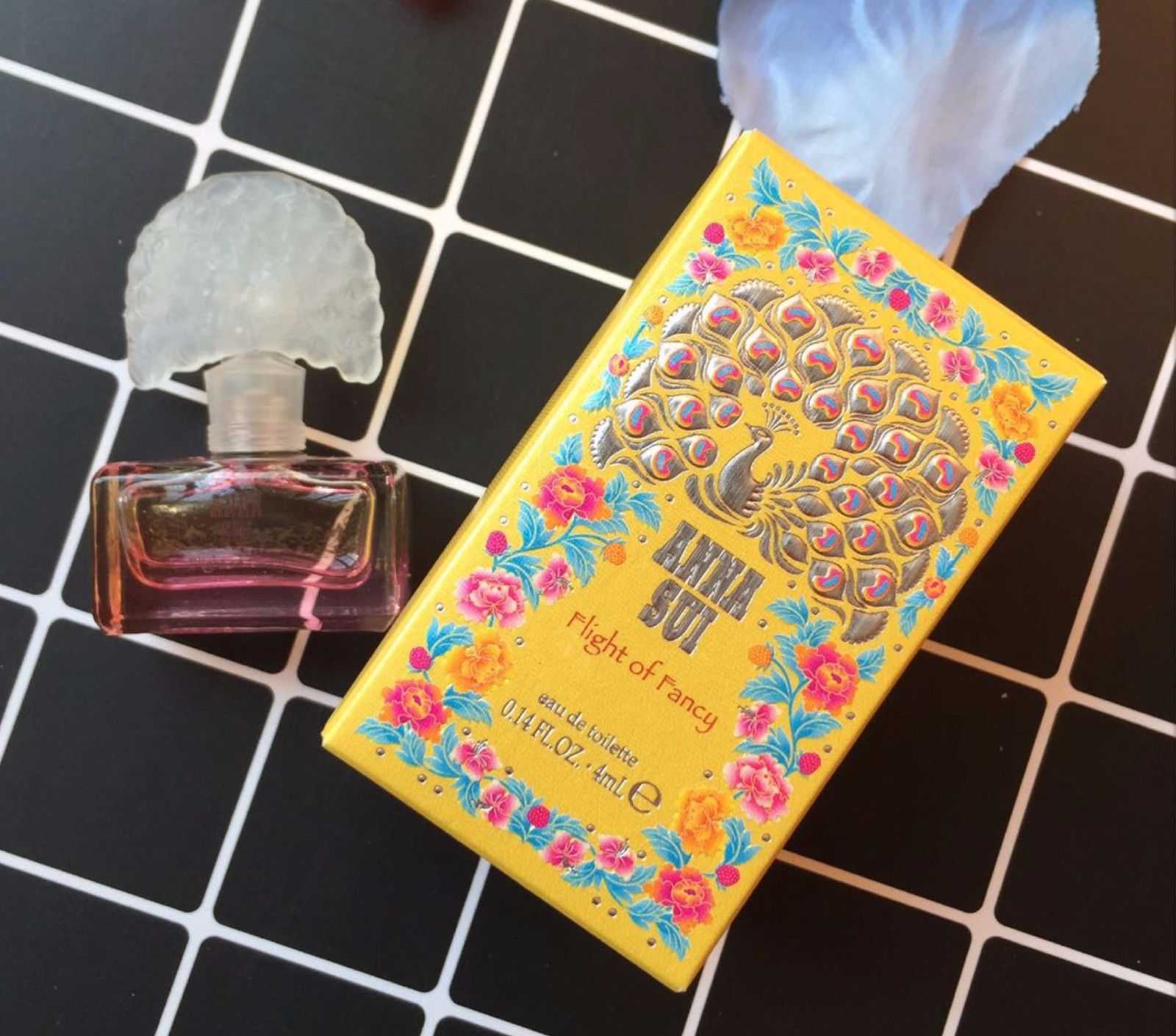 哪几款香水比较有高级感,这些奇怪的香水味道你根本想不到