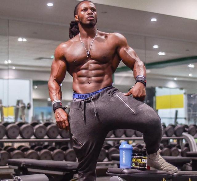 浅谈男人身材好的标准，想成为肌肉型男，你需练好这几块肌肉