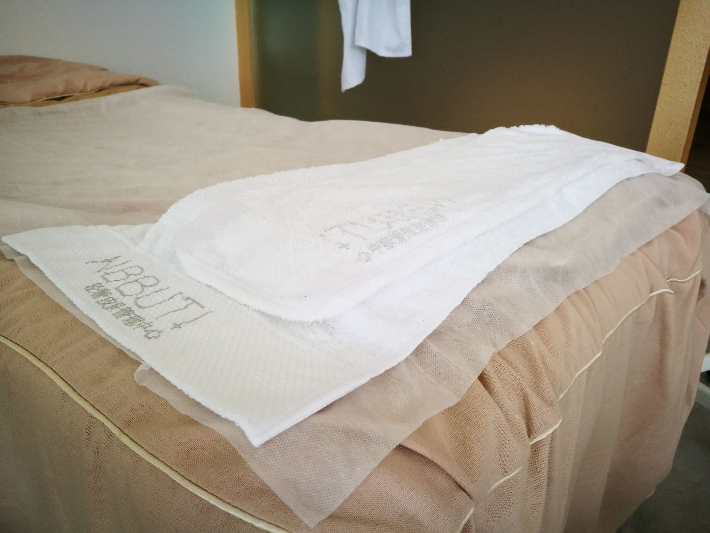 写字楼上的美容馆｜广州中华广场NBBUTI轻奢皮肤管理中心