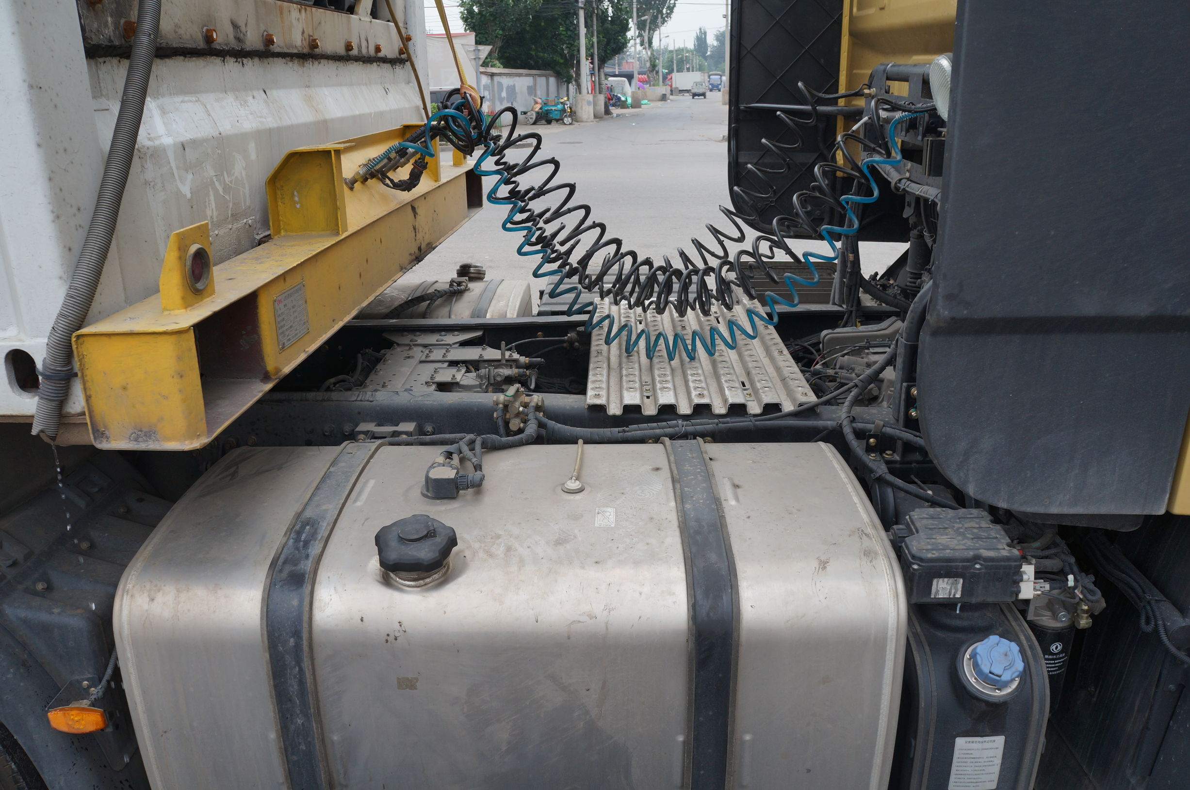 偶遇重卡,东风天龙重卡什么车型最好