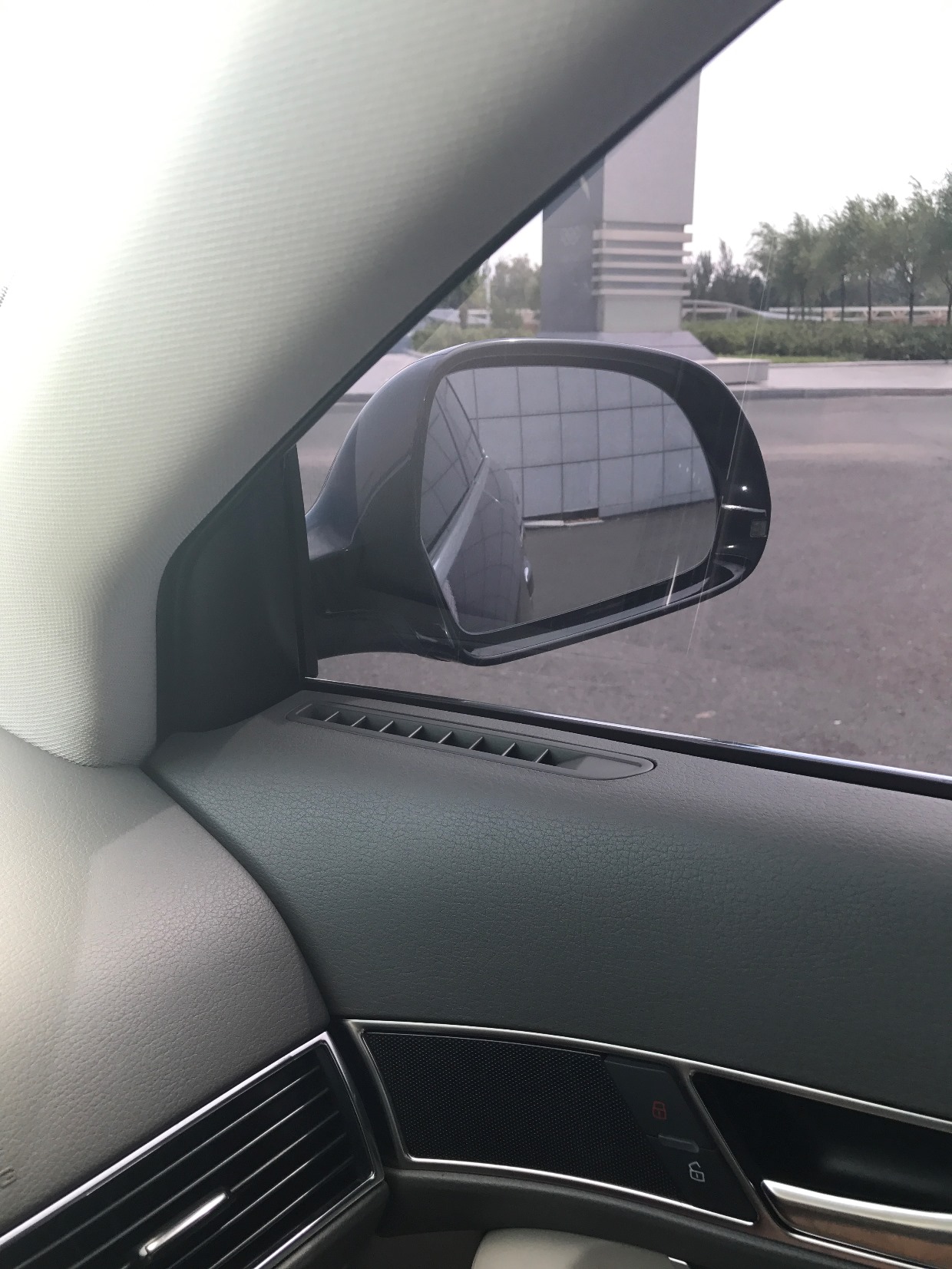 致敬经典，奥迪A6C6用车7年感受，车主：柴油机的油耗低！