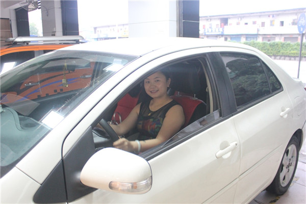 老威驰音响改装,威驰音响喇叭改装