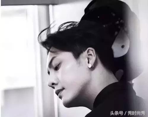 梨花烫发型推荐脸小适合什么发型,适合脸小今年最流行的发型