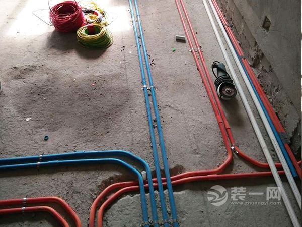 新家装修完成的视频,东莞120平米三室两厅装修效果