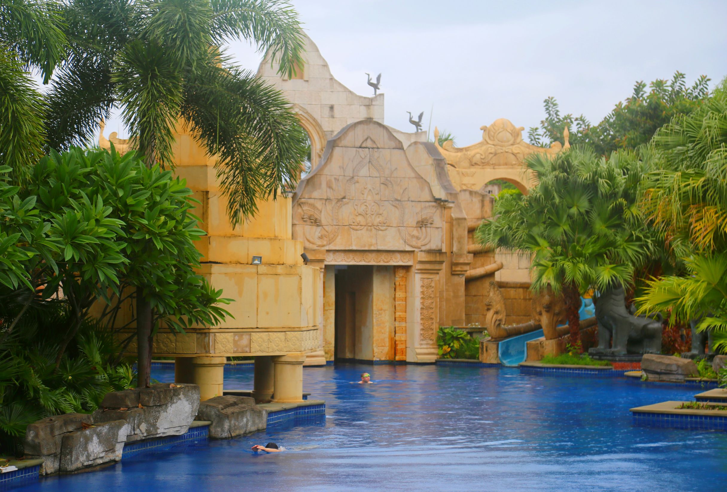 三亚湾和亚龙湾铂尔曼度假酒店,亚龙湾铂尔曼度假