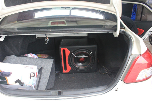 老威驰音响改装,威驰音响喇叭改装