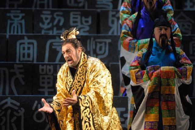 外国人眼中的秦王嬴政，是让人他们佩服的男人？还是残忍的暴君？