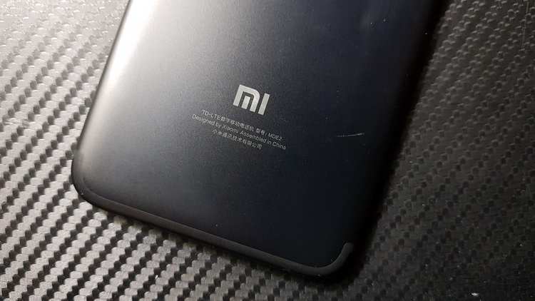 红米note5和小米5x哪个好,小米5x详细评测