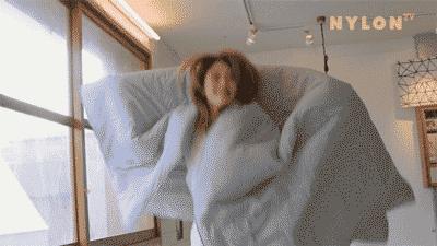 卸妆油卸妆膏卸妆水哪个不伤皮肤,卸妆油卸妆膏哪个用得慢