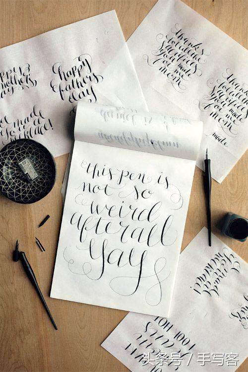 别拦着我我要练字表情图片,别拦我写作业