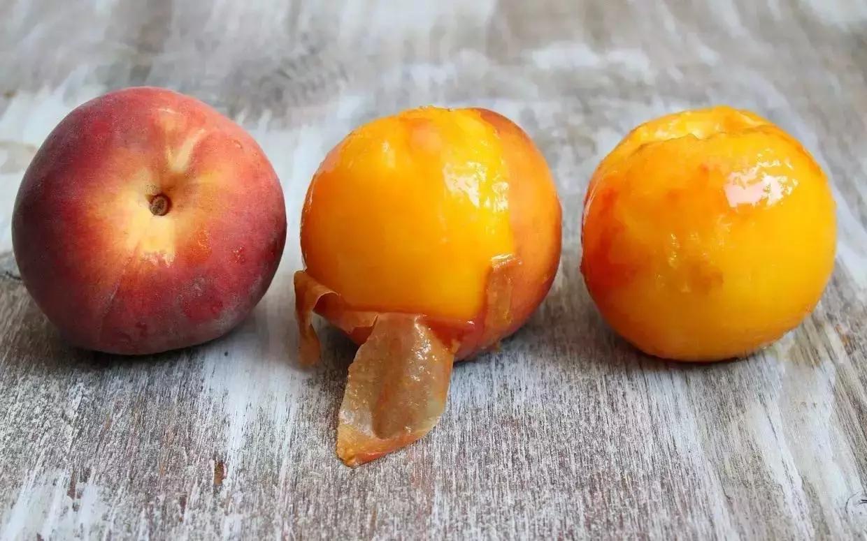 桃子怎么容易剥皮,如何快速把桃子皮剥掉