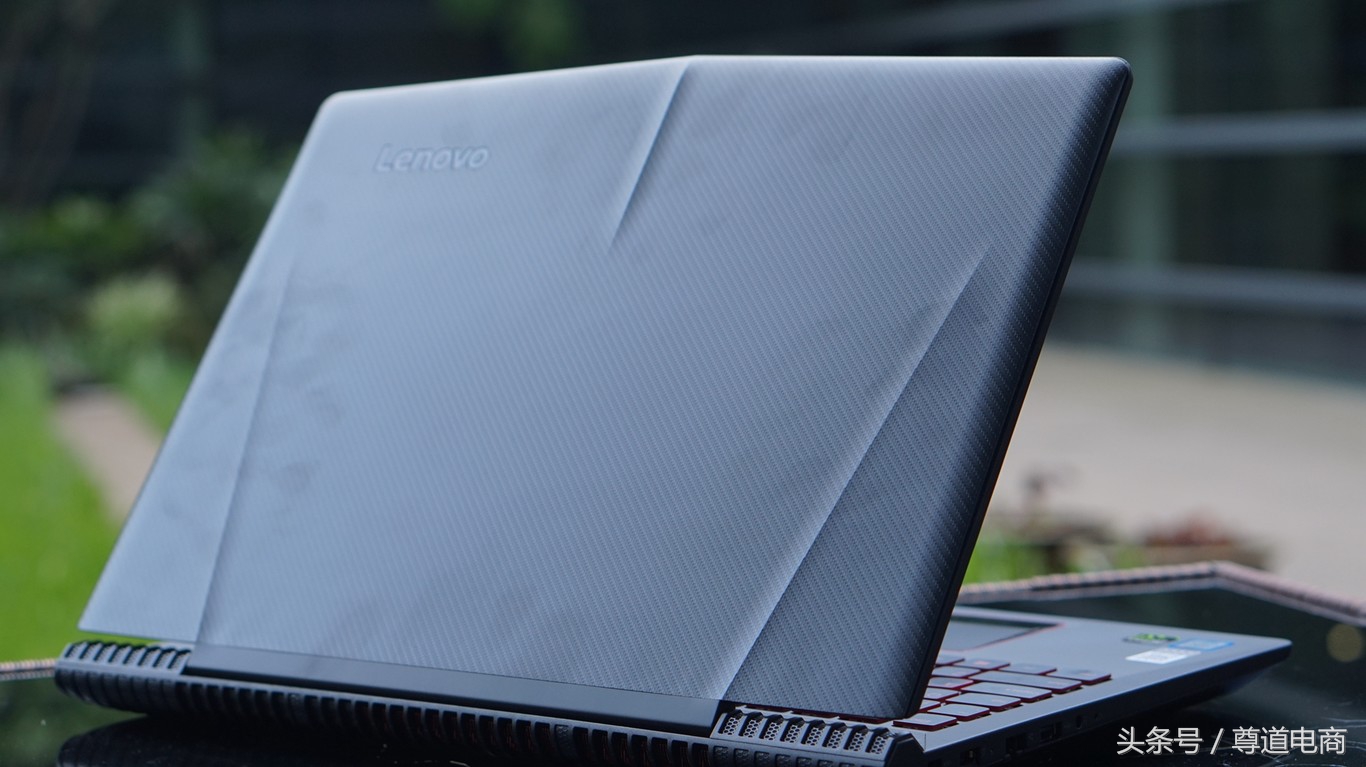 联想拯救者r720有指纹解锁吗,联想拯救者r720安装固态硬盘