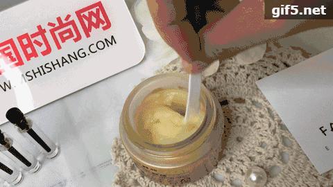 评测│只要一晚，感受比敷面膜还惊艳的修复效果！绿康丽订制型黄金记忆还幼霜