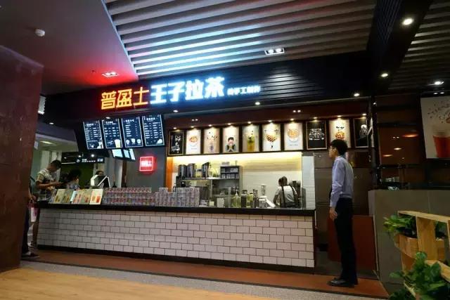 鑸屽皷涓婄殑鍗楅棬,鑸屽皷涓婄殑鍗楅棬缇庨鍥㈣喘