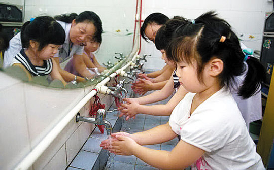 如何预防手足口病小常识,手足口病症状和预防方法