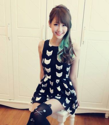 梨花头发型中长发卷发,气质中分丸子头发型教程