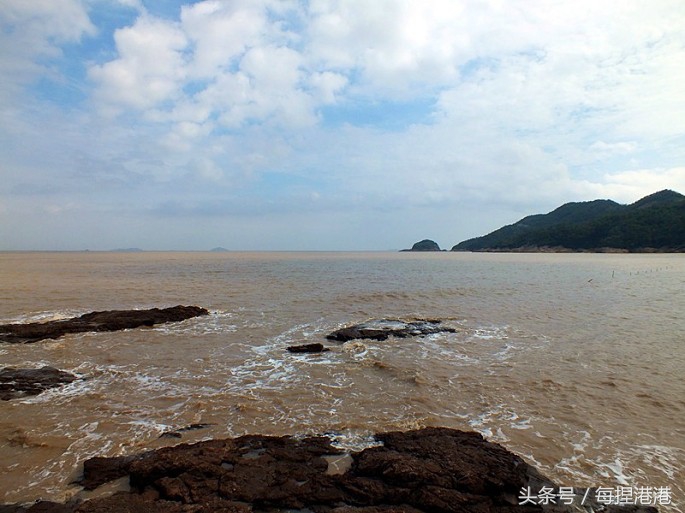 临海市南门坑沙滩,临海龙湾海滩景区